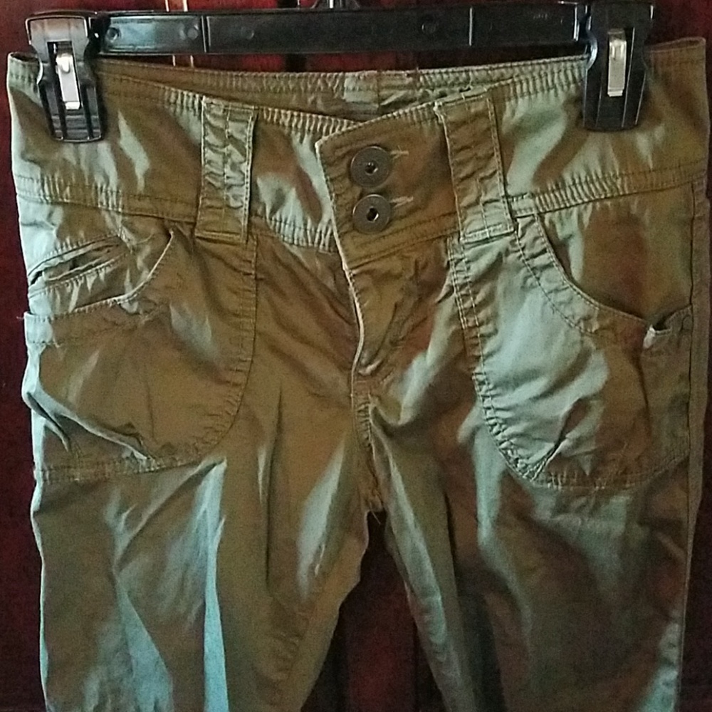 Pants - Picture 2 of 3